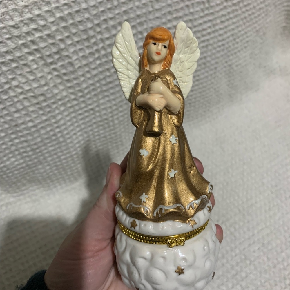 Set of 2 Ceramic Angel With Mandolin Hinged Trinket Box gold white stars Holiday